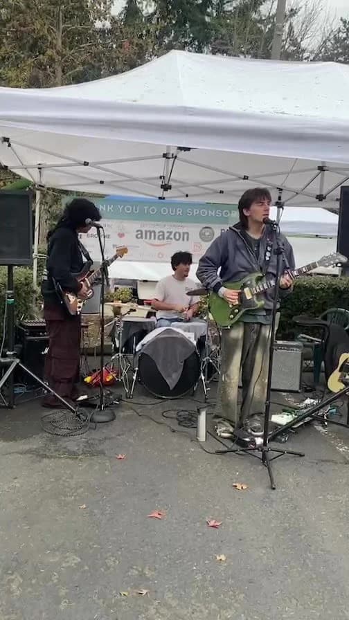 Bellevue Farmers Market - Image 6